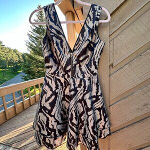 EUC BeBe Vintage Metallic Zebra Fit and Flare Plunge Zip Mini Dress